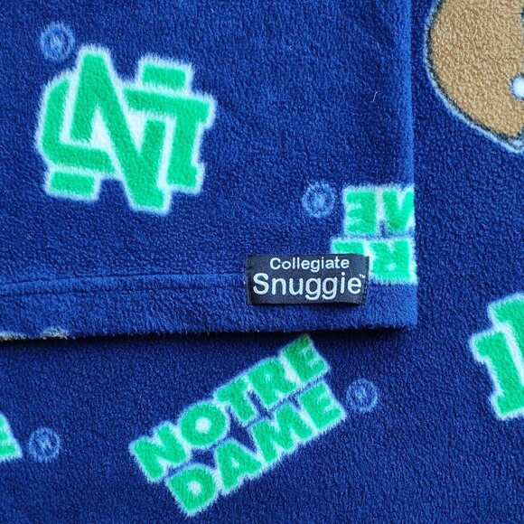 Notre Dame Fighting Irish Collegiate Snuggie Blanket w/ Sleeves  Adult OS - Picture 9 of 10